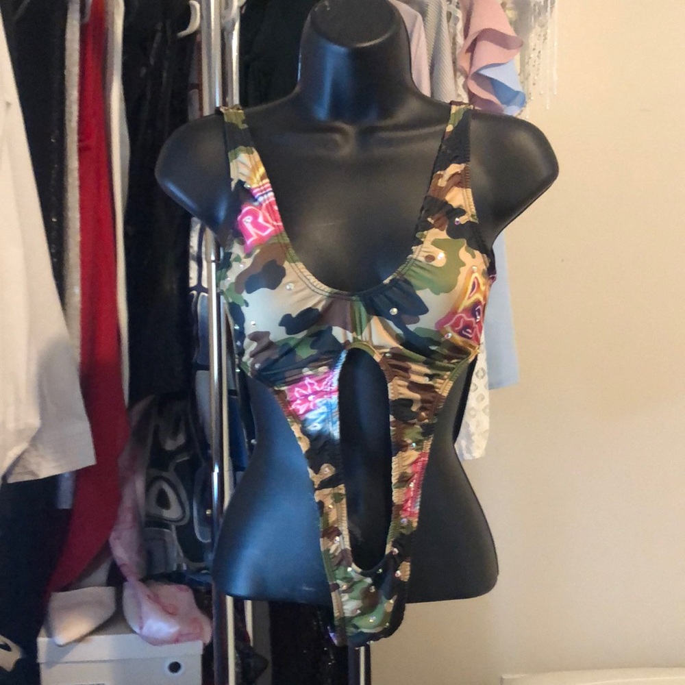 OS Sling Shot bathing suit NWT